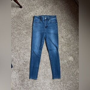 American Eagle outfitters size 4